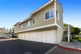 Photo #2: OC26077251 Listing 