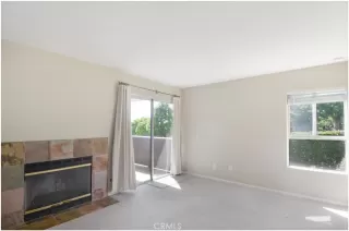 Photo #4: OC26077468 Listing 