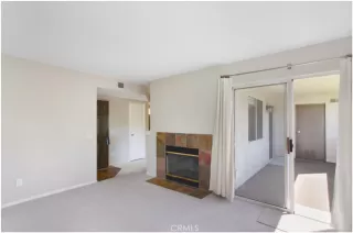 Photo #5: OC26077468 Listing 