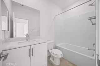 Photo #1: OC26077498 Listing
