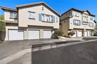 Photo #1: OC26078054 Listing 