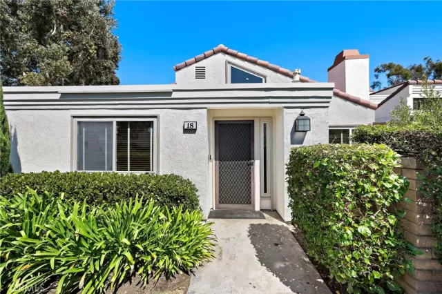 MLS: OC26078123 Condo For Sale