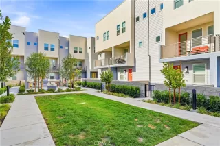 Photo #3: OC26078165 Listing 