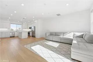 Photo #5: OC26078165 Listing 