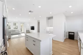 Photo #6: OC26078165 Listing 