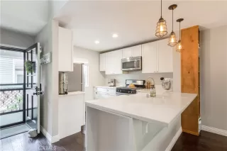 Photo #5: OC26078301 Listing 