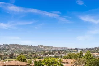 Photo #2: OC26078382 Listing