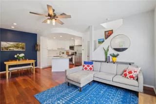 Photo #2: OC26078520 Listing 