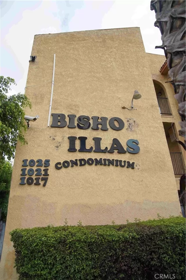 MLS: OC26078656 Condo For Sale