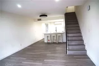 Photo #3: OC26078656 Listing 