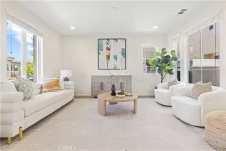 Photo #2: OC26078732 Listing