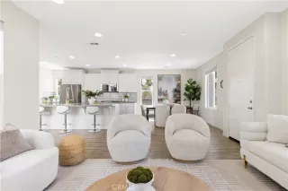 Photo #5: OC26078732 Listing