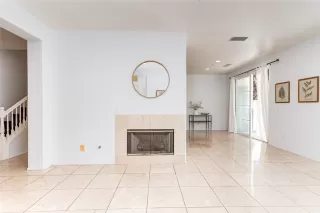 Photo #4: OC26078853 Listing 