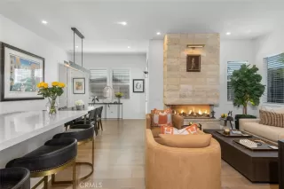 Photo #6: OC26079026 Listing
