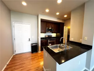 Photo #1: OC26079118 Listing 