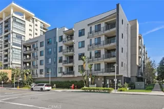 Photo #1: OC26079277 Listing 