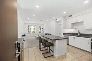 Photo #4: OC26079277 Listing 