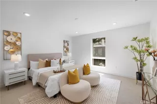 Photo #3: OC26079302 Listing 