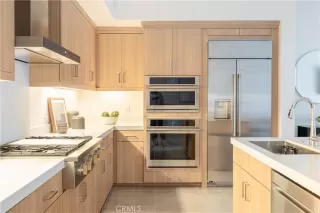 Photo #1: OC26079413 Listing 