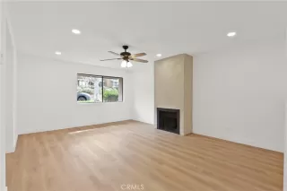 Photo #4: OC26079519 Listing 