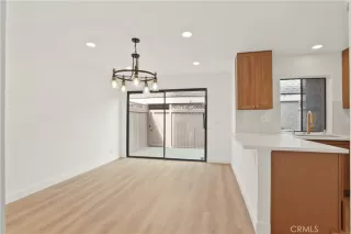 Photo #6: OC26079519 Listing 