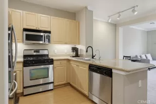 Photo #1: OC26079520 Listing