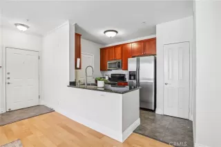 Photo #6: OC26079883 Listing