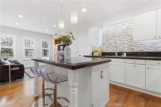 Photo #2: OC26079969 Listing 