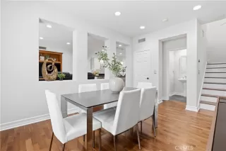 Photo #6: OC26079969 Listing 