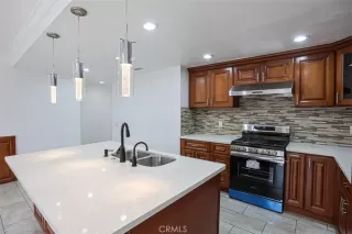 Photo #3: OC26080092 Listing 