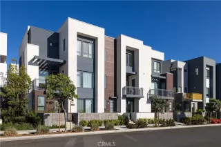 Photo #2: OC26080394 Listing 