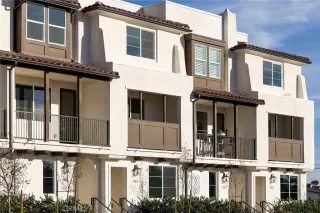 Photo #1: OC26080460 Listing 