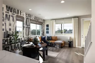 Photo #4: OC26080460 Listing 