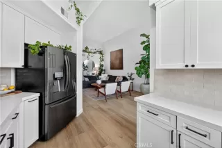 Photo #3: OC26080475 Listing 