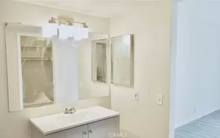 Photo #6: OC26080527 Listing 