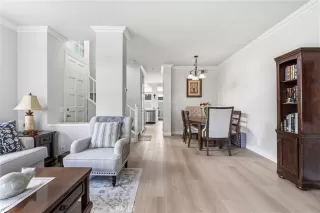 Photo #5: OC26080584 Listing 