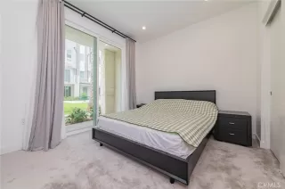 Photo #2: OC26080696 Listing 