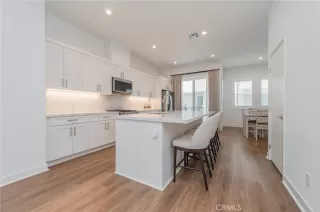 Photo #4: OC26080696 Listing 