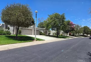 Photo #1: OC26080705 Listing