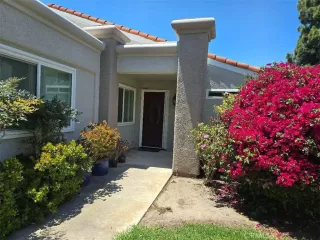 Photo #4: OC26080705 Listing