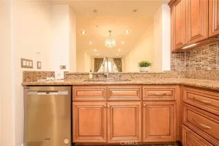 Photo #6: OC26081112 Listing 