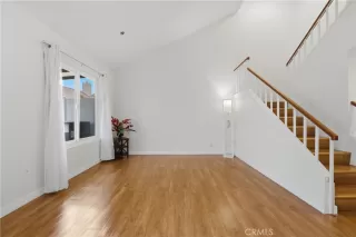 Photo #3: OC26081169 Listing 