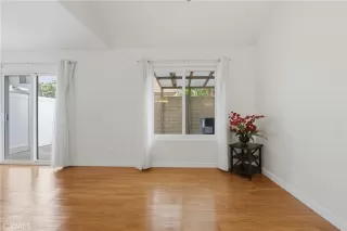 Photo #6: OC26081169 Listing 