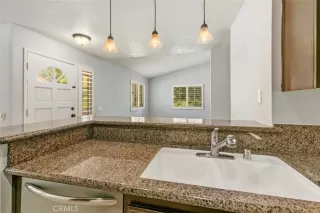 Photo #6: OC26081245 Listing 