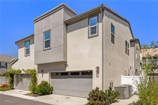 Photo #1: OC26081850 Listing 