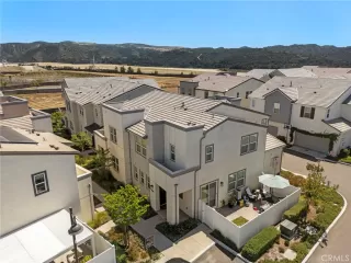 Photo #2: OC26081850 Listing 