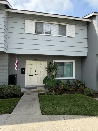 Photo #1: OC26082202 Listing 