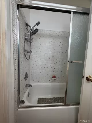 Photo #6: OC26082202 Listing 