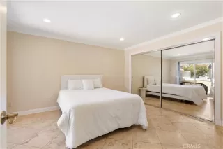 Photo #6: OC26082517 Listing