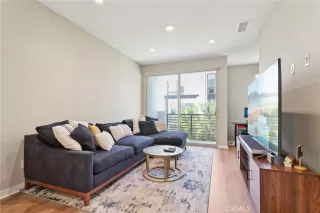 Photo #6: OC26083720 Listing 